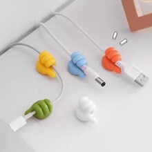 ��Ĵָ���h�๦�ܔ������̶��A�ռ{�����ɐ�����������С��ճ�N