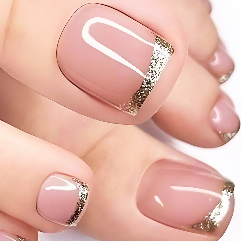 Nude Pink Silver Glitter French Toe Manicure, Popular Luxury Wearable Nails for Export, 24-Piece Set of Finished Toenail Stickers