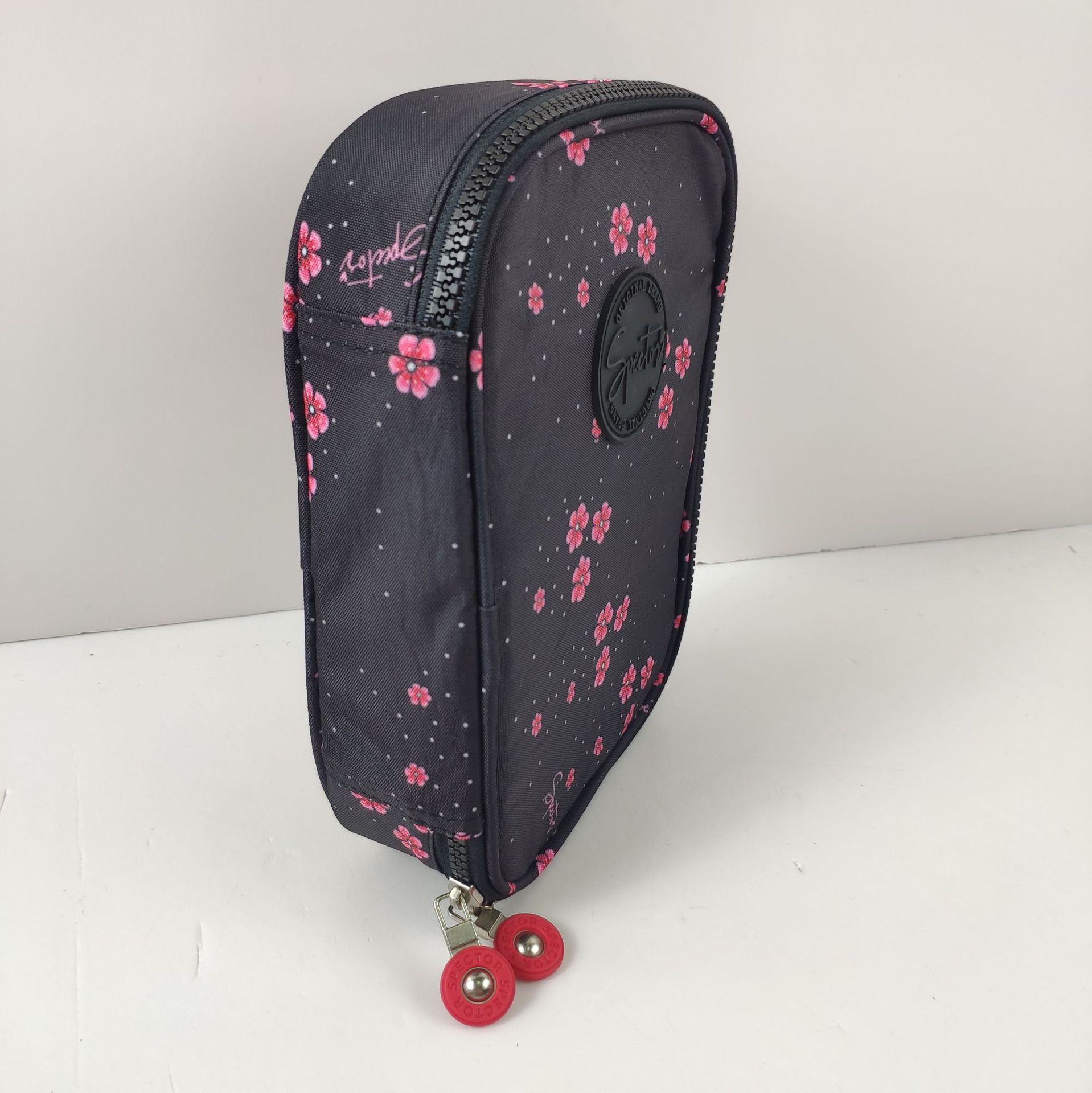 Capacious school pencil case, organizer bag 2