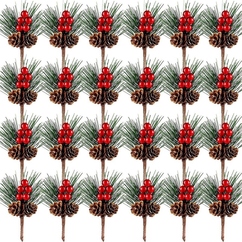 クリスマス装飾花束DIY花輪クリスマスツリーと祝日のショーウインドーバーのシーンシミュレーション松果部品|undefined