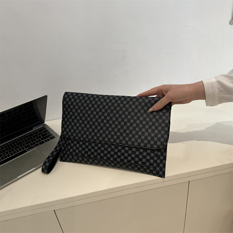 Sobres de gran capacidad para mujeres de alta calidad sensación de fiesta de cena de viaje personalidad de moda de color sólido lujoso nicho bolso