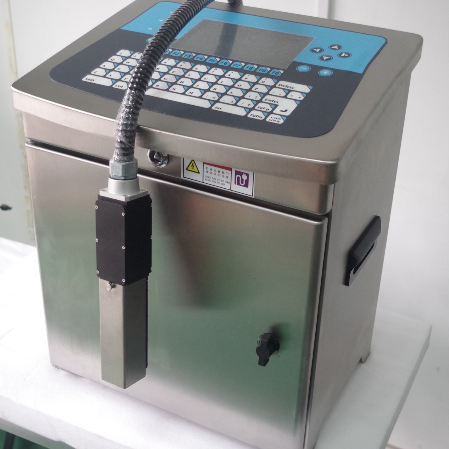 鸡蛋喷码机、塑料瓶日期喷码机、打码机、食品包装批号日期喷码机