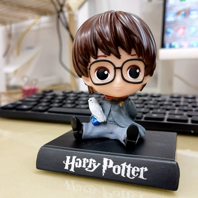 Car ornaments: Bobblehead Dolls, Car Interior - -shaking-his-head-old-harry-shut-up