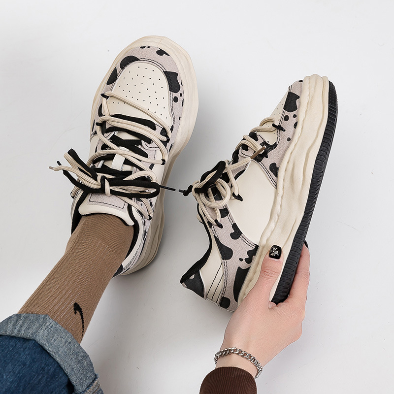 Zapatillas Deportivas Casuales Estilo Coreano para Mujer, Versátiles, Primavera 2025, Nuevas, Planas, con Estampado de Vaca, Estilo Urbano R882 image 3