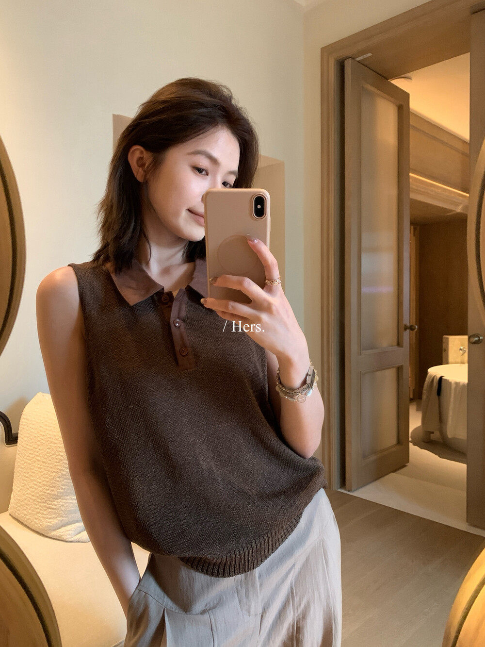 Áo len cổ lọ nữ không tay phong cách cổ điển — Màu cà phê, Vàng thẻ, màu trắng chi tiết 27