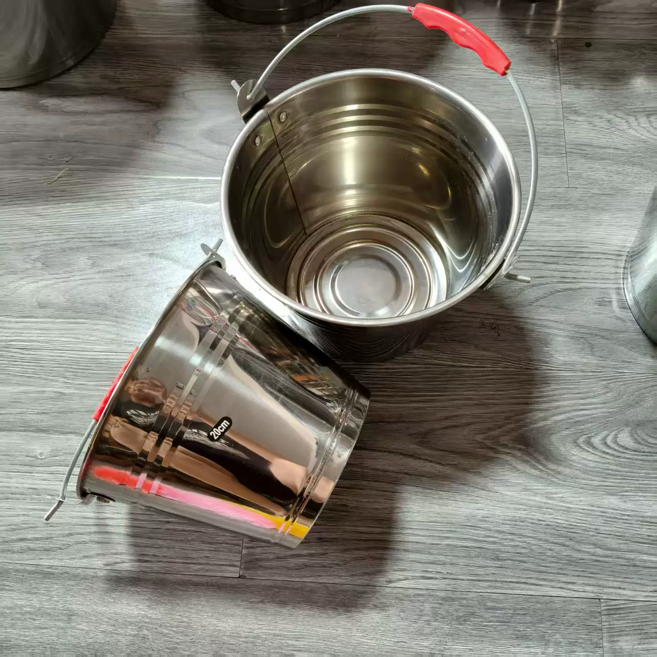 不锈钢水桶手提式幼儿园家用无盖提桶油桶垃圾分类食堂不锈钢水桶