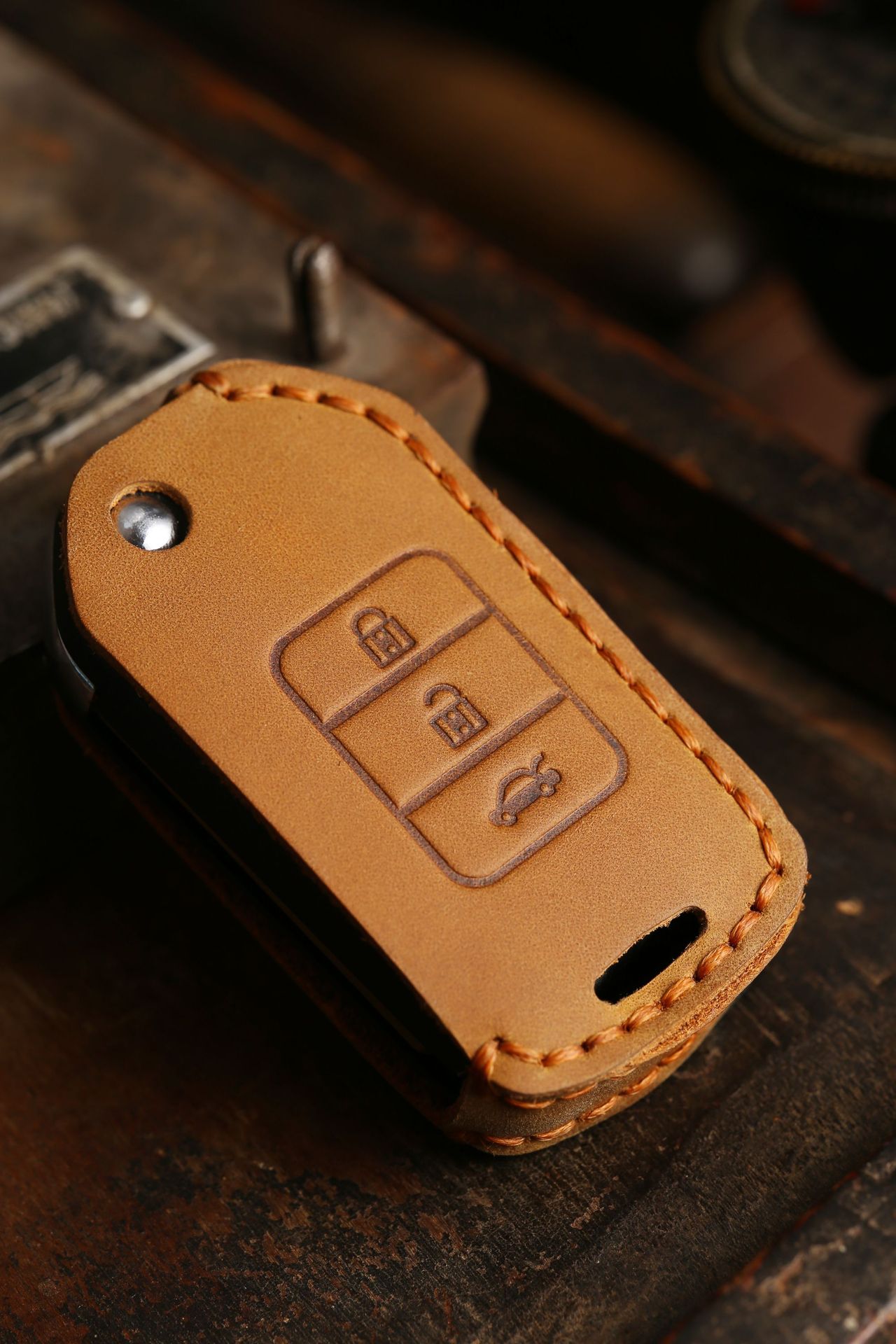 Car key cover suitable for this key cover, specifically for Toyota folding keys, handmade car key protective leather cover