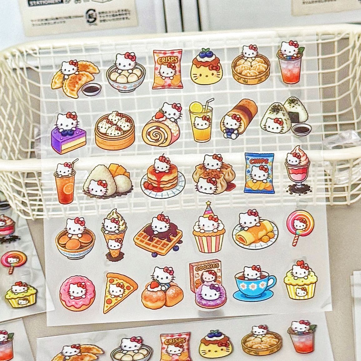 Transparent sticker-gourmet kitten (price of 1 piece) 10*10cm