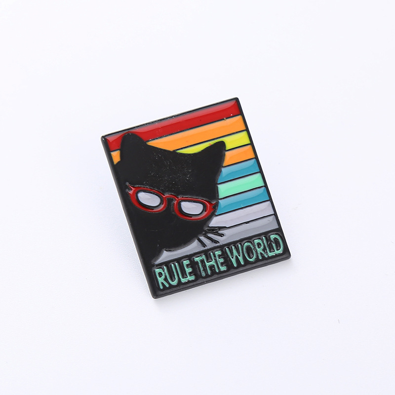 Broche de metal de gato arco-íris crachá de animal para roupa_voghion.com