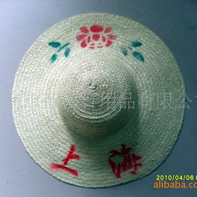 供应各种麦秆草帽 大沿帽 纸草帽 礼帽 平顶帽 等各种草帽！