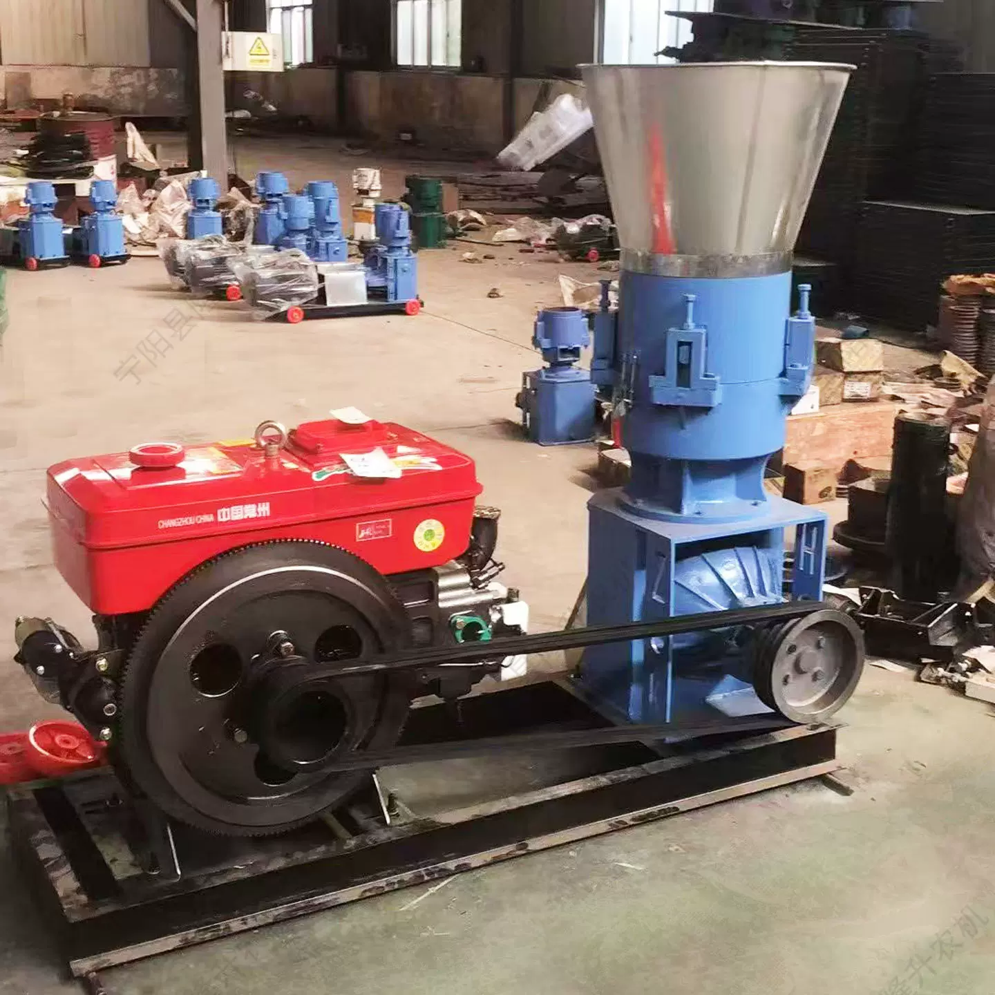 饲料颗粒机家用小型制粒机 养殖鸡鸭鹅  鸽子牛羊 猪狗用干湿两用