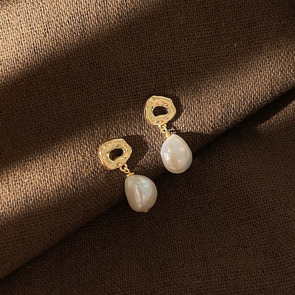 Freshwater Pearl Material Irregular, Water Droplets Pattern 1 Pair Baroque Style Irregular Water Droplets Freshwater Pearl Drop Earrings