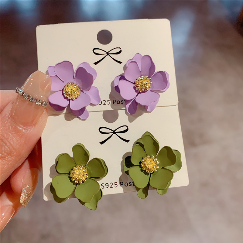 Daily Occasion Alloy Material 1 Pair Pastoral Flower Stoving Varnish Alloy Ear Studs