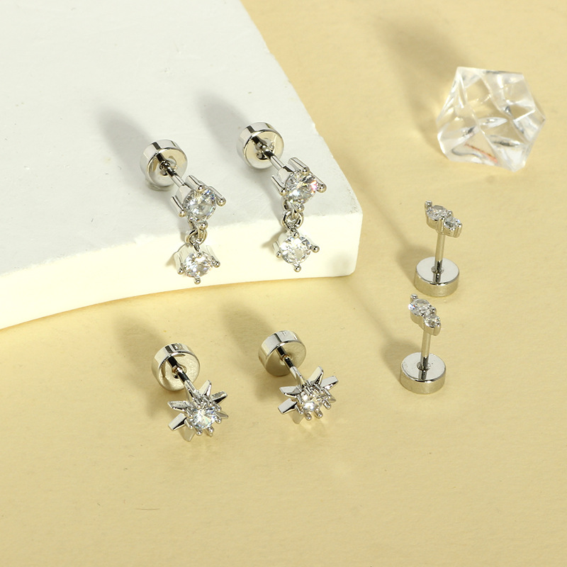 Labret piercing jewelry detail image