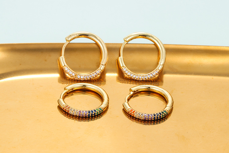 Boucles D&#39;oreilles En Diamant De Couleur Micro-incrustées De Mode En Gros display picture 2