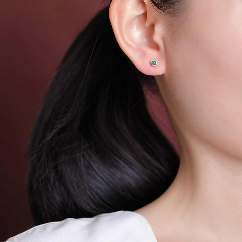 Bông tai bạc S925 mạ vàng hình nai ngọc bích retro tinh tế — Kiểu màu bạc