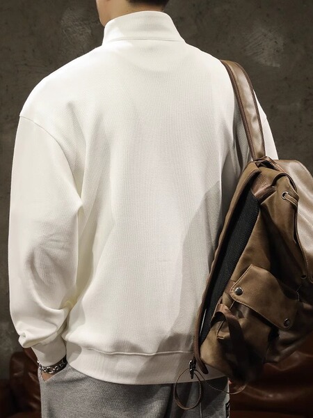 Sports sweatshirt