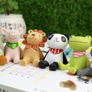 Nanyuan Chuanfang Creative zakka Cartoon Looking Up at Animal Cake Baking Resin Crafts Car Wholesale Ornaments