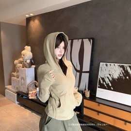 kumikumi新款气质纯色撞色连帽长袖卫衣女装秋季修身显瘦百搭上衣