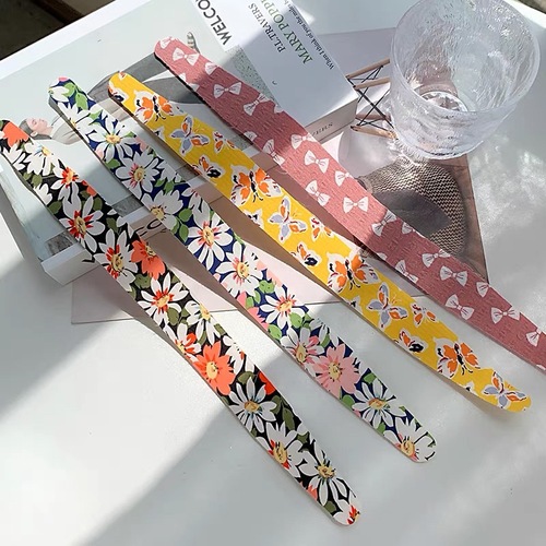 Magic Tape Hairband with Fringe for Adults, Summer Earmuffs for Women, Adhesive Hair Clips to Hold Fringe, Large Hair Accessories, Hair Adhesive Magic