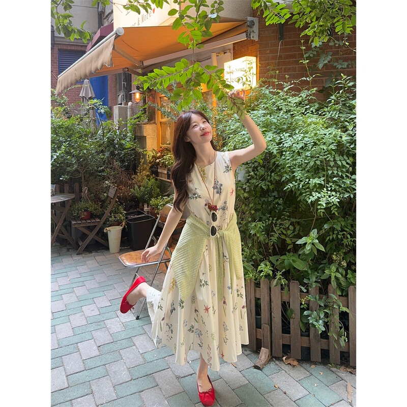 实拍 夏季甜美无袖碎花设计感背心连衣裙针织披肩开衫套装女87426|undefined