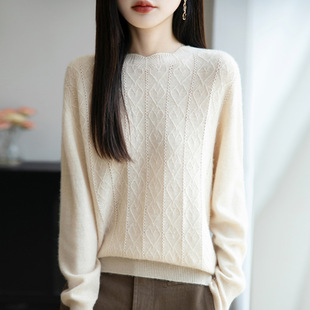 һ�����»���A�Iᘿ���Ů�������^�^ɫ�L���������s�ﶬ��ë��