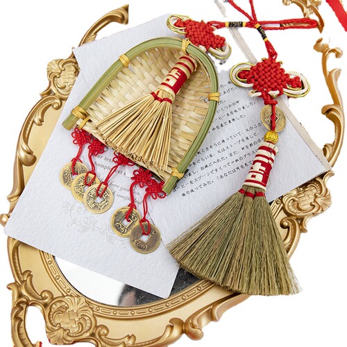 New Year's Spring Festival hanging decorations, broom-shaped hanging decoration, shovel-shaped hanging decoration, daily income of gold bucket, New Year's flower bucket, small accessories wholesale