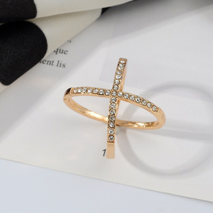 in stock wholesale fashion creative niche X-shaped diamond scarf buckle accessories multi-functional alloy Korean knotted buckle women