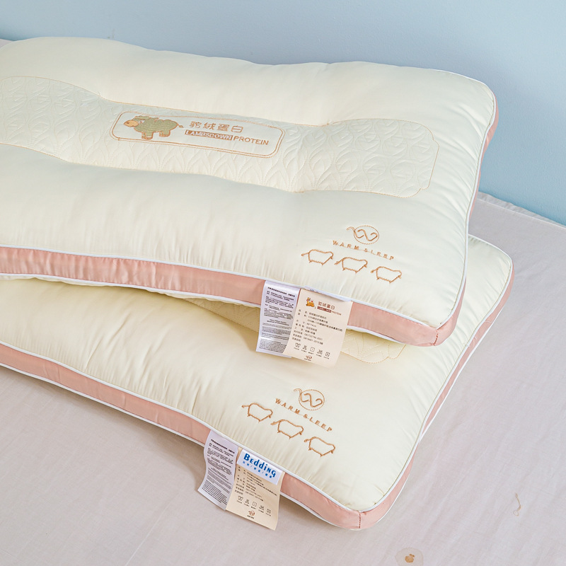 廠家駝絨蛋白正方形枕頭一對 護頸枕不塌陷頸椎枕頭芯a類酒店家用