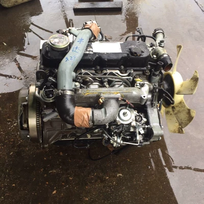 Applicable to pickup QD32 Dongfeng Chaoyang QD80 diesel engine