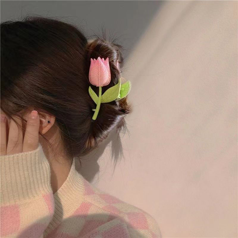 Tulip grabbing