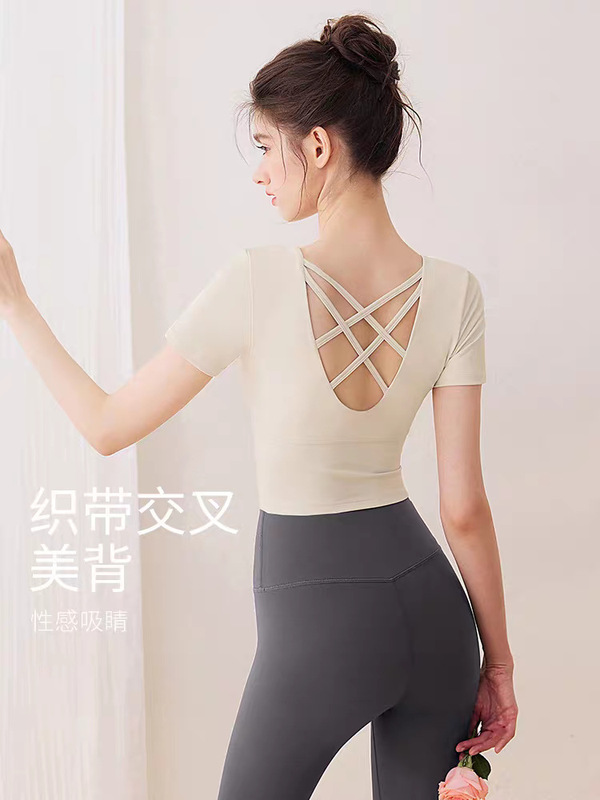 フィットネス美背ヨガウェア レディース 夏 薄手 胸パッド付き 半袖 通気性 速乾 Tシャツ ピラティス スポーツトップス|undefined