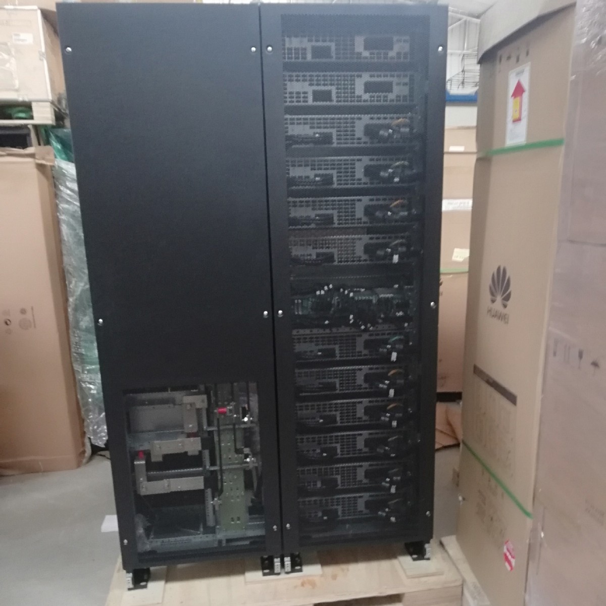 全新UPS不间断电源 5000-E-500KVA-F500-FC