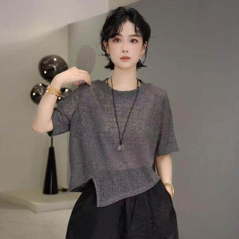 Summer Fashion Round-Neck T-Shirt with Padded Shoulders and Shiny Design, Versatile Irregular Style, Gray and Black, Sleeveless Summer Fashion Round-Neck T-Shirt with Padded Shoulders and Shiny Design, Versatile Irregular Style, Gray and Black, Sleeveless