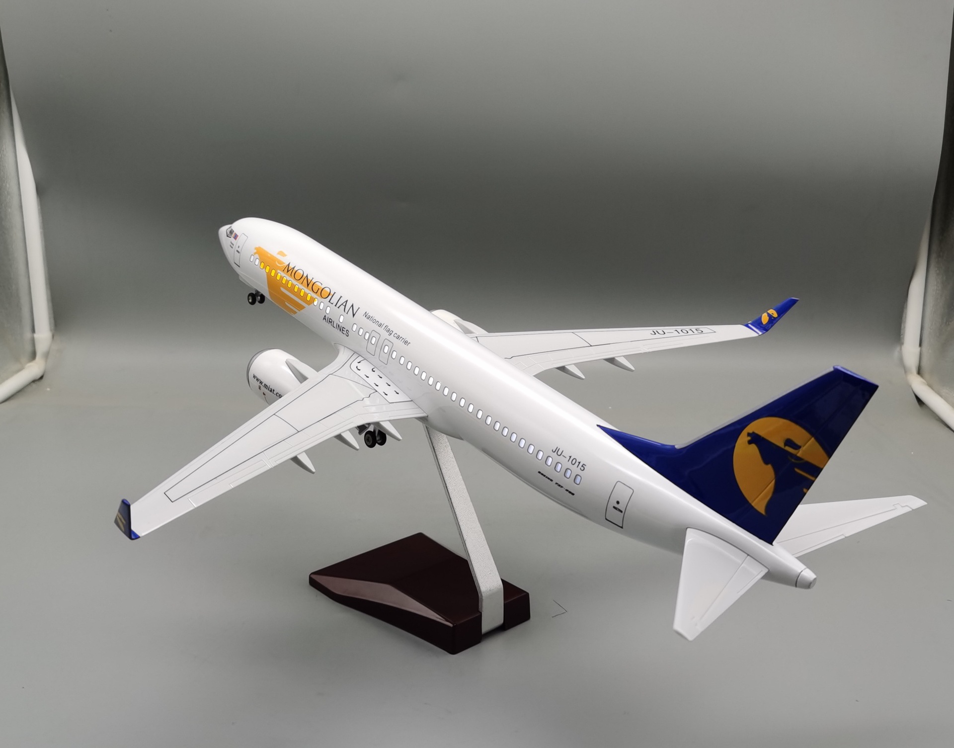 Emirates Scale 1:160 46cm A380 Emirates Modelo de avión de simulación ligera