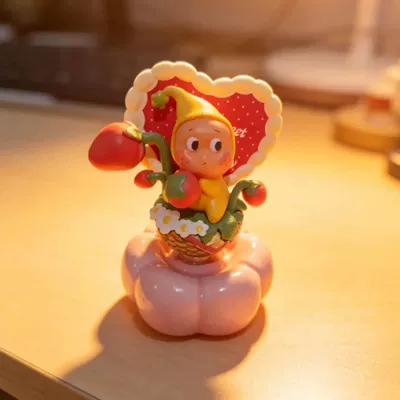 Jingdezhen-Style Star-Shaped Desktop Ornaments, Car ornaments - no-specifications-strawberry-basket-pink-base
