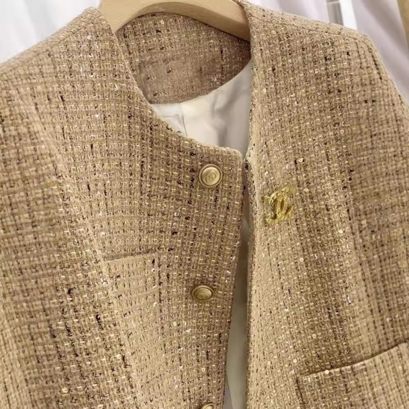 Elegant Socialite High-End Chanel-Style Short Jacket for Women Spring 2025 New Popular Petite Tweed Top
