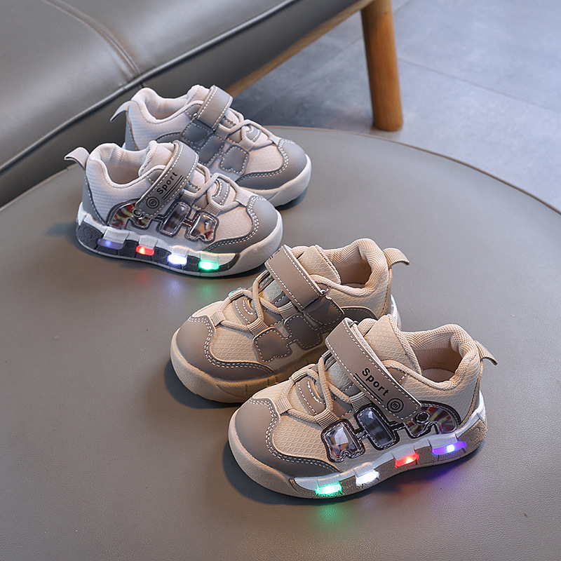 Children's Luminous Sneakers 2025 Spring & Fall New Kidsren's Leather Breathable Sports Shoes Baby Non-Slip Soft Sole Casual Shoes