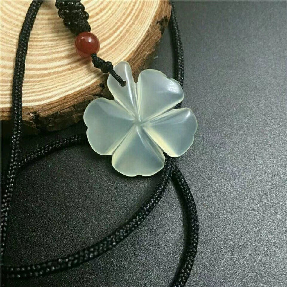 Натуральный нефритовый кулон с четырехлистным клевером, нефритовое ожерелье, подвеска, нефритовые изделия, ювелирные изделия