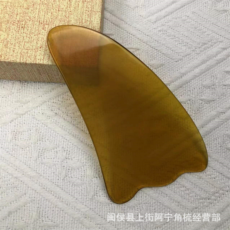 Natural Horn Gua Sha Board Triangle Massage Tool for Full Body Meridian Care 11cm x 6cm quality and texture