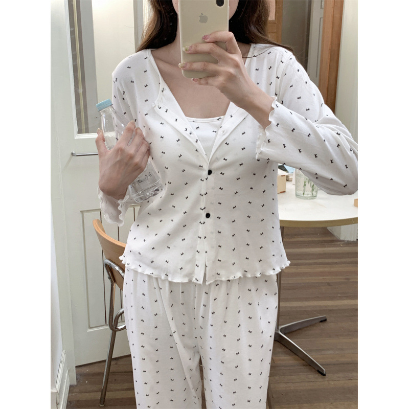 국경 간 대외 무역 작은 활 스트레치 니트 3 피스 홈 잠옷 세트 가슴 패드 도매 여성