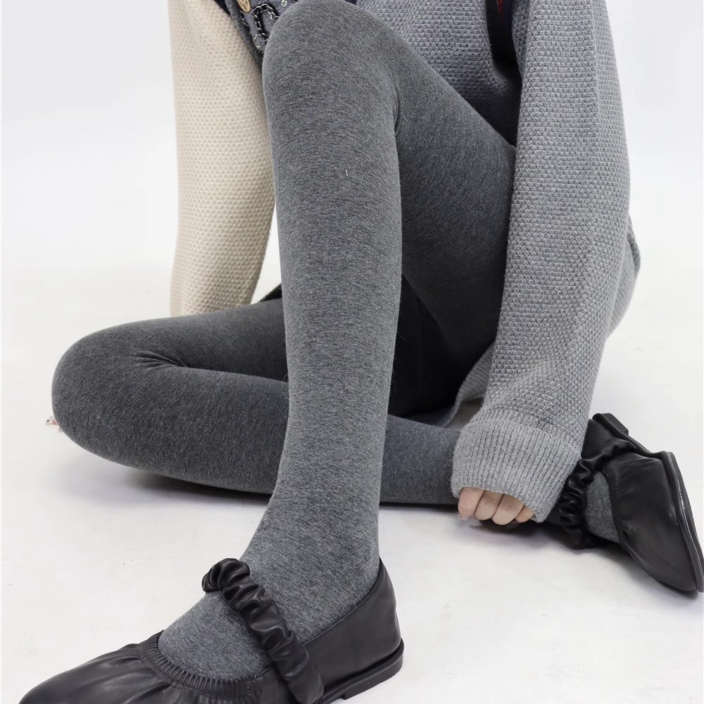 Gray Base Layer Tights for Autumn and Winter, Thickened for Warmth, Thin Fleece, Slight Compression, Slimming, Smoky Gray Vertical Stripe Pantyhose, Combed Cotton