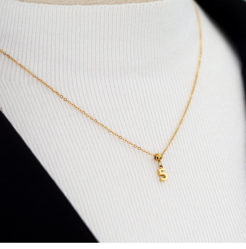 Women's Gender Stainless Steel 18K Gold Plated Simple Style Plating Letter Pendant Necklace