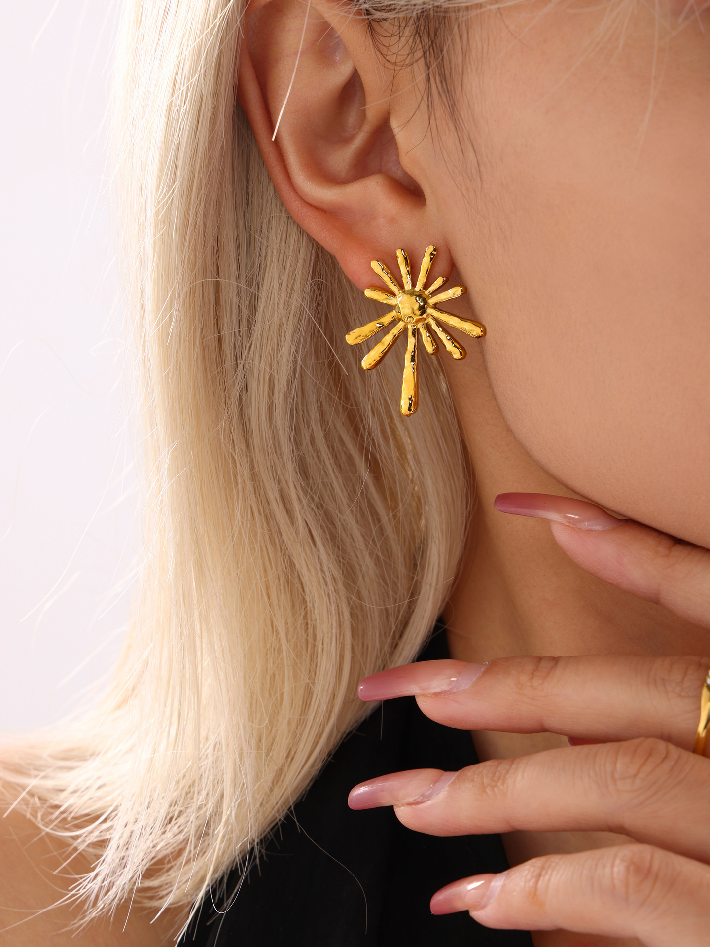 Stainless Steel Sunflower Radiant Earrings For Women Gold Style_voghion.com