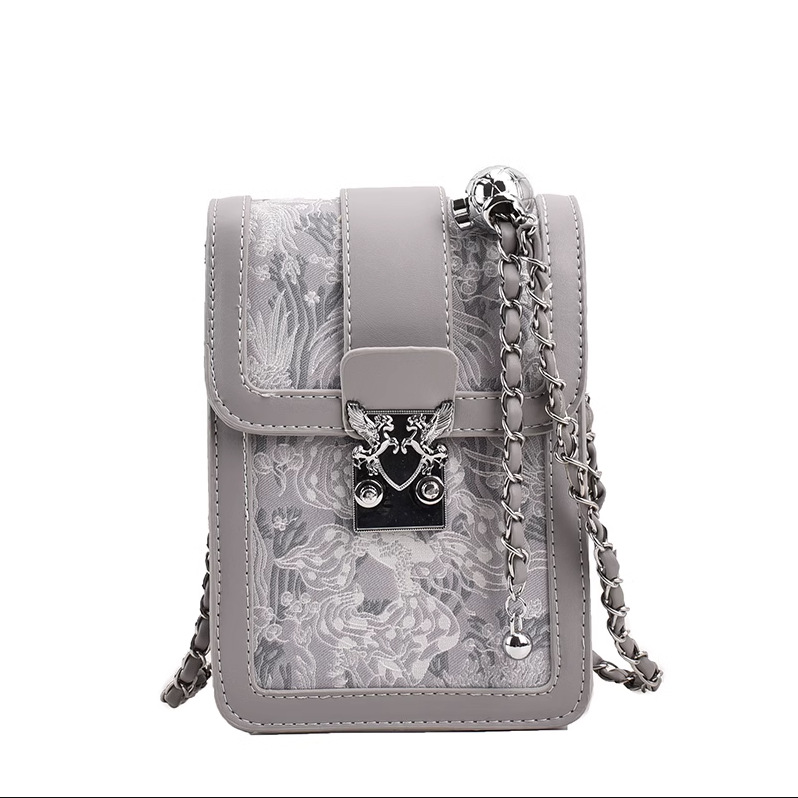 Bolsa pequeña de alta calidad para mujeres 2023 nuevo verano popular todo partido bolsa de mensajero estilo occidental cadena hombro bolsa de teléfono