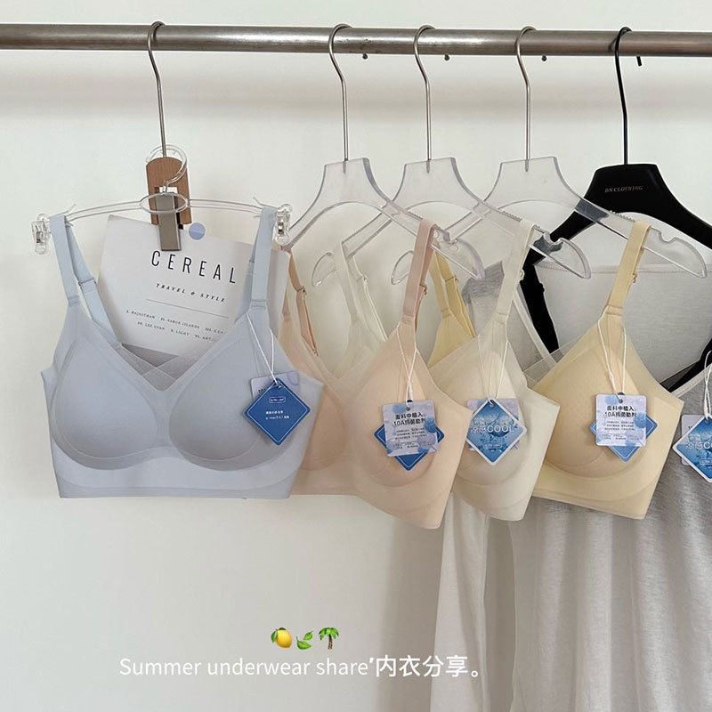 여름 초박형 시원한 무봉제 여성용 속옷, 원피스 와이어 프리, 편안하고 통기성이 좋은 조끼 스타일 메쉬 가슴 브라