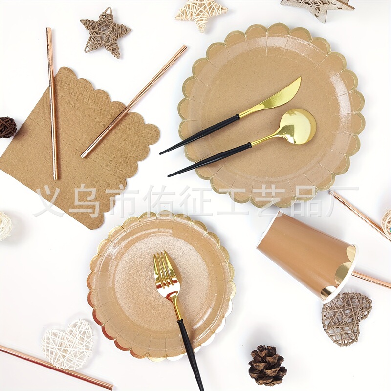 Cross-border Disposable Composite Bronzing Kraft Paper Round Paper Tray suit Birthday Party Party Decoration Plate Meal