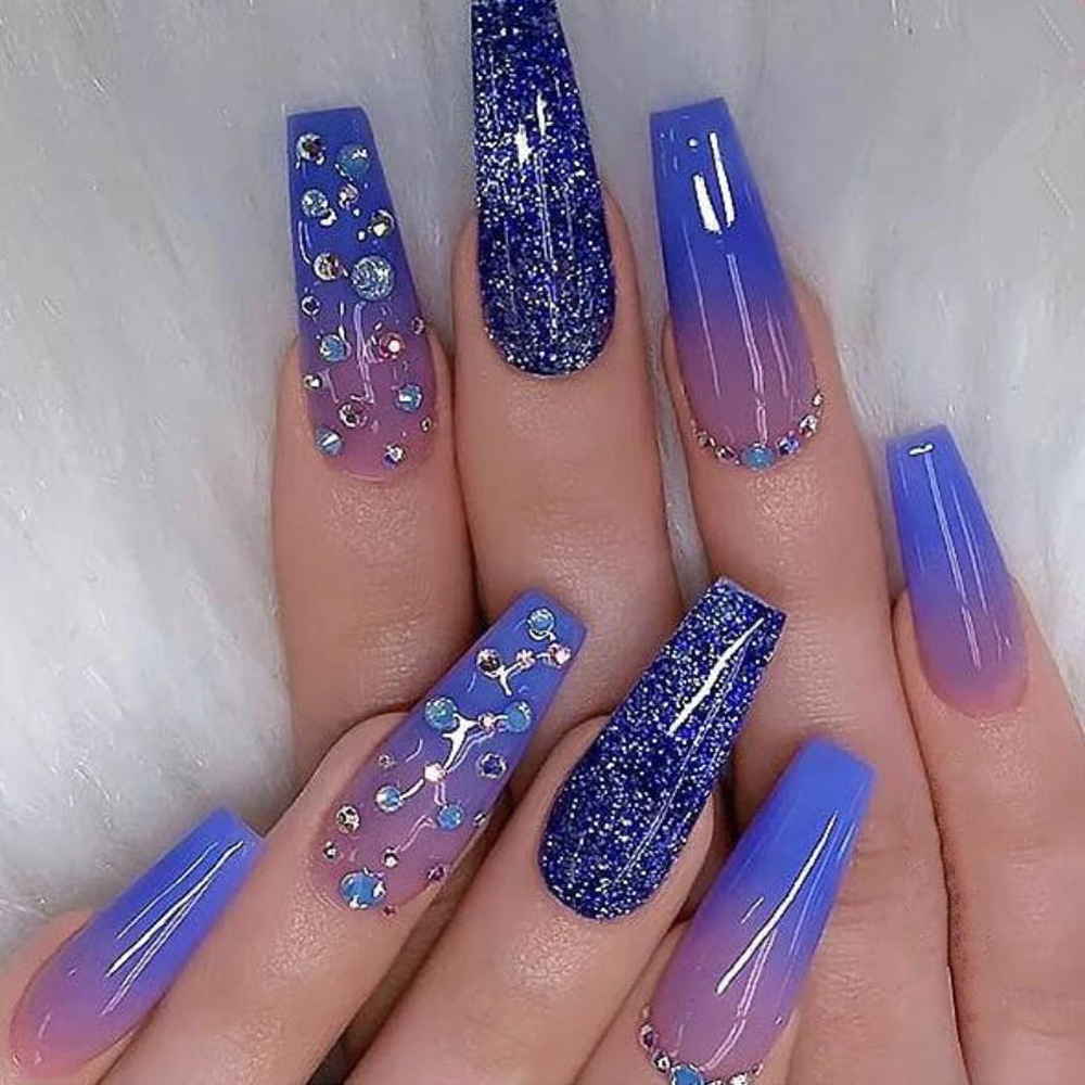 Geometric Pattern Fashion Geometric Plastic Wear Manicure 24 Pieces