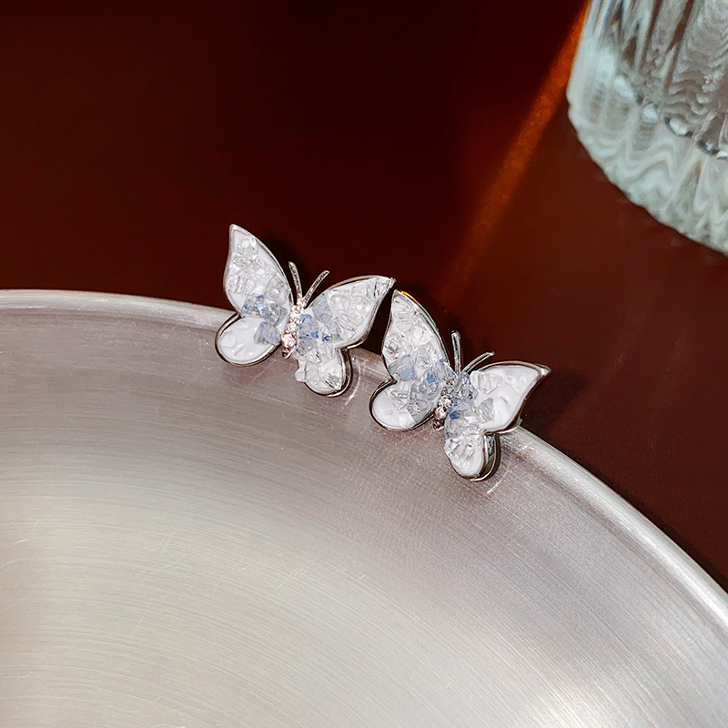 Agujas de plata con diamantes azules mariposa flor aretes de cristal coreanos delicados pequeños pernos frescos de moda para mujeres image 4