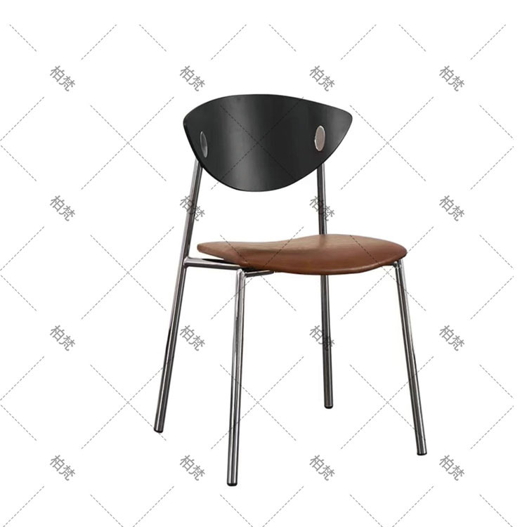 Mesa y silla de mesa